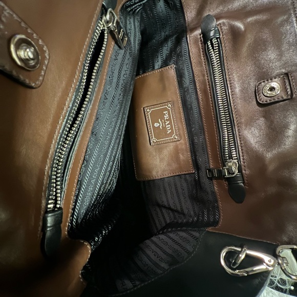 Prada black/brown two-tone crossbody handbag. - Picture 9 of 16